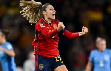 Espanha Triunfa sobre a Inglaterra e Conquista a Copa do Mundo