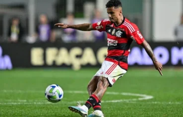Flamengo se prepara para enfrentar o RB Bragantino com possível reforço: Allan intensifica treinos.