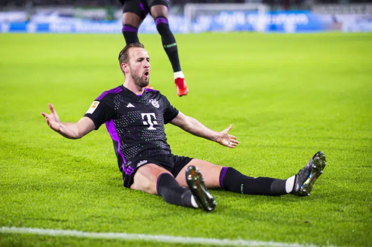 Kane brilha e Bayern de Munique conquista vitória crucial na Bundesliga